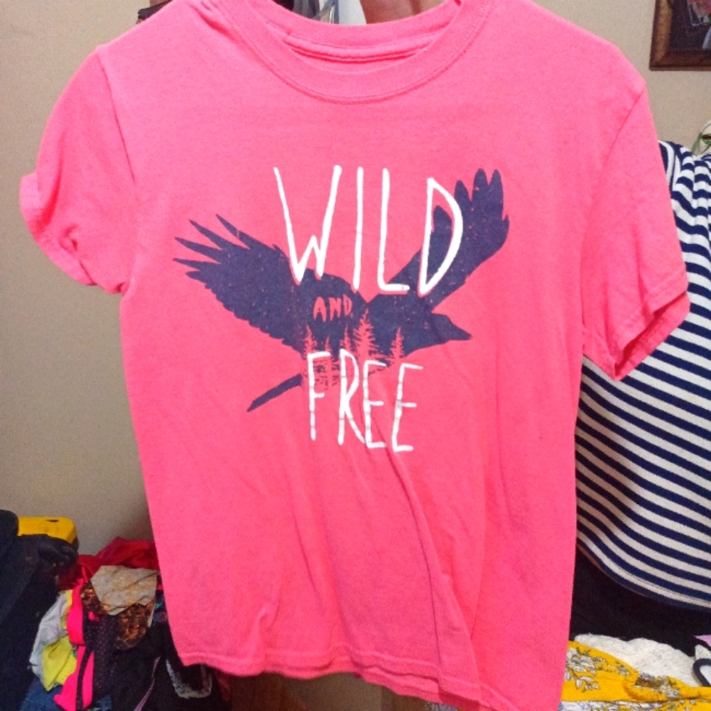 Wild and free worded tee